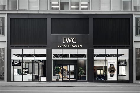 iwc schaffhausen new boutique